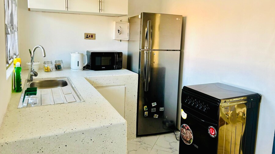 Dutus ApartHotel Entebbe