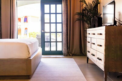 Tranquil 2-bedroom condo in Tobago with AC, WiFi