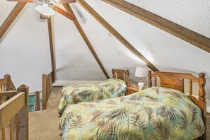 3 bedrooms, bed sheets