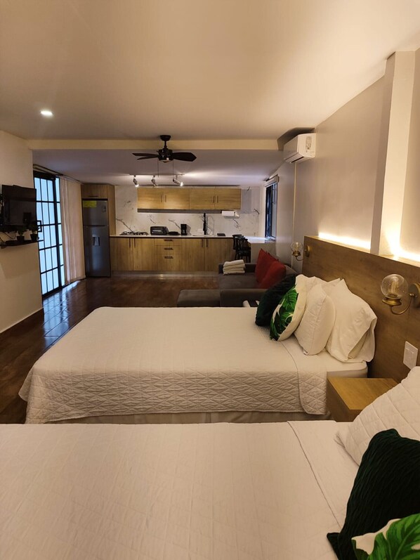Iron/ironing board, free WiFi, bed sheets