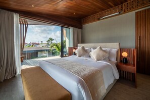 4 bedrooms, in-room safe, free WiFi, bed sheets