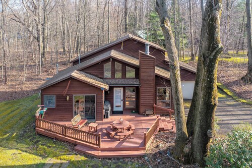 Charming 3 bed 2 bath home near dunes, beach and trails