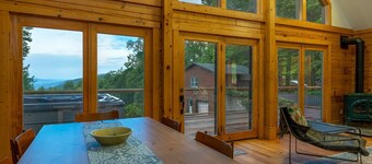 Such Great Heights | Pet Friendly, Hot Tub & Mountain View!