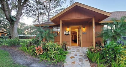 Rodeo, Waterpark and Horses: Westgate River Ranch!