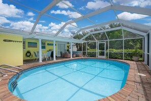 Outdoor pool, a heated pool