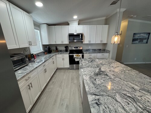 "Waterfront Gulf-Access Getaway – Fully Remodeled 2BR/2BA Vacation Retreat!