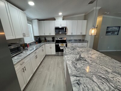 "Waterfront Gulf-Access Getaway – Fully Remodeled 2BR/2BA Vacation Retreat!