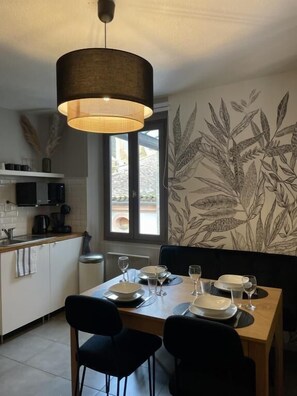 Dining - Charming, cosy T3 in the heart of the historic center (Montauban)