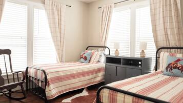 3 bedrooms, WiFi, bed sheets