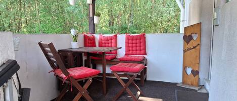 屋外ダイニングエリア