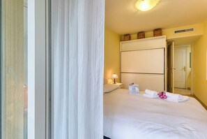 1 chambre, draps fournis