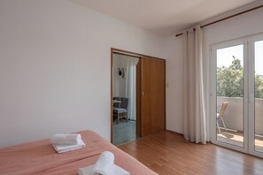 2 bedrooms, free WiFi, bed sheets - Sea Dream, Lopar, Croatia (Lopar)