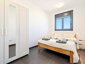 2 habitaciones, internet y ropa de cama 
