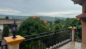 Front of property - Harmony Heights (Kampala)