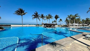 Indoor pool, outdoor pool