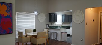  Well-Appointed 3BR Home w/ Standalone Guest House