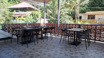 Daily local cuisine breakfast (INR 250 per person)