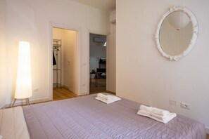 2 dormitorios, tabla de planchar con plancha, wifi y ropa de cama