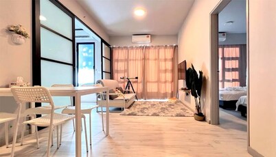 JQ Angel Homesay Jesselton Quey Seaview 6pax