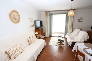 2 bedrooms, iron/ironing board, free WiFi - St Cyprien cozy apartment You will do everything on foot (Saint-Cyprien)