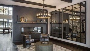 Unclassified image, 4 of 42, button - Sophisticated & Stylish Apartment (Glendale)