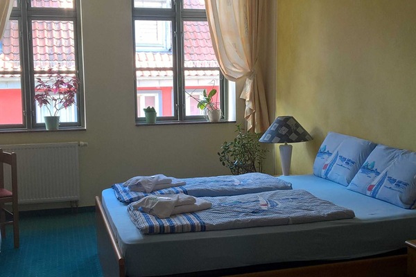 Dreibettzimmer Pension Etna