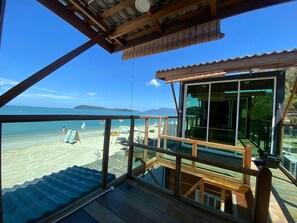 华丽客房, 海滩景观 | 露台