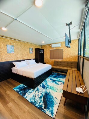 Casa de árbol Deluxe, vista al mar | Wifi gratis y ropa de cama 