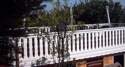 Terrace Apartment by the Zoo