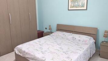 3 camere, ferro/asse da stiro, Wi-Fi, lenzuola