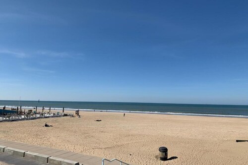 Balcon avec vue sur la mer