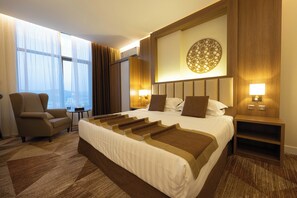 Executive suite | Een bureau, gratis wifi