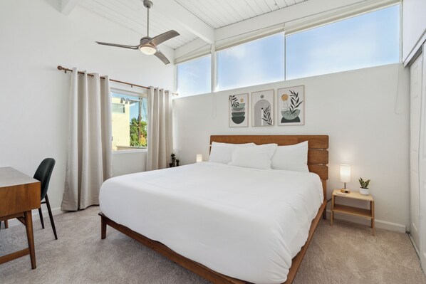 4 chambres, bureau, Wi-Fi gratuit, draps fournis