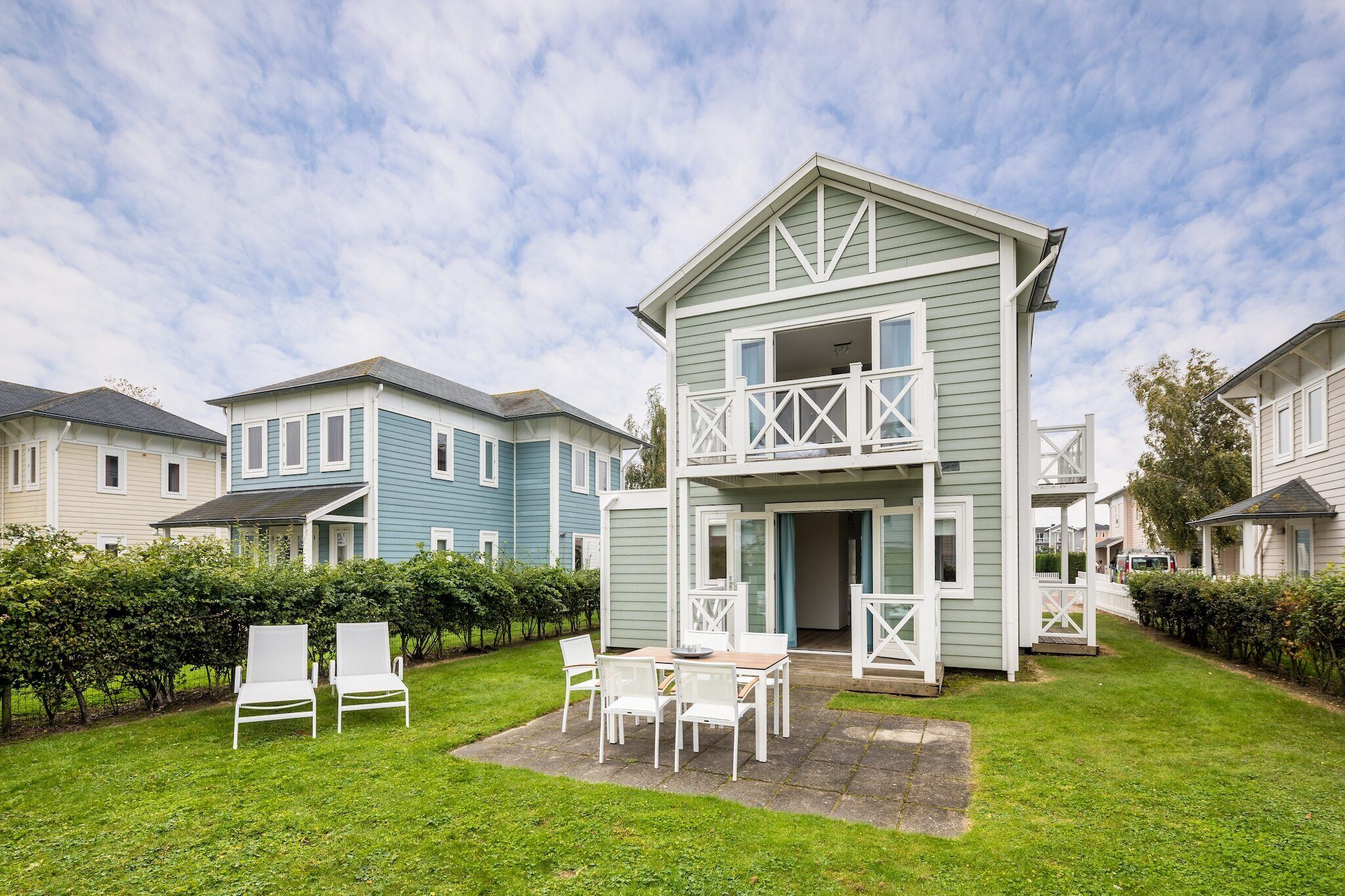 المنشأة من الخارج