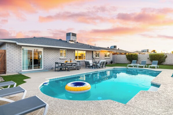 Pool