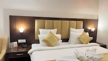 Executive-Zimmer, 1 Doppelbett, Nichtraucher, Gartenblick | Schreibtisch, kostenloses WLAN