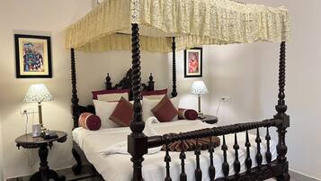 Deluxe-Zimmer, Gartenblick | Schreibtisch, kostenloses WLAN