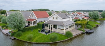 Bungalow in South Holland with Private Jetty