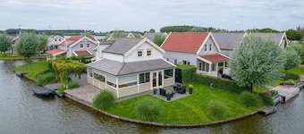 Bungalow in South Holland with Private Jetty