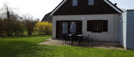 Buiten dineren