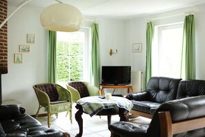 Smart TV, fireplace - Huijsmansverhuur Type Premium de Luxe (Ouddorp)