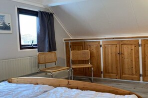 3 chambres, fer et planche à repasser, accès Internet