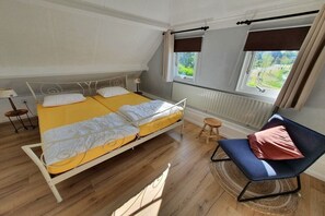 3 chambres, fer et planche à repasser, accès Internet