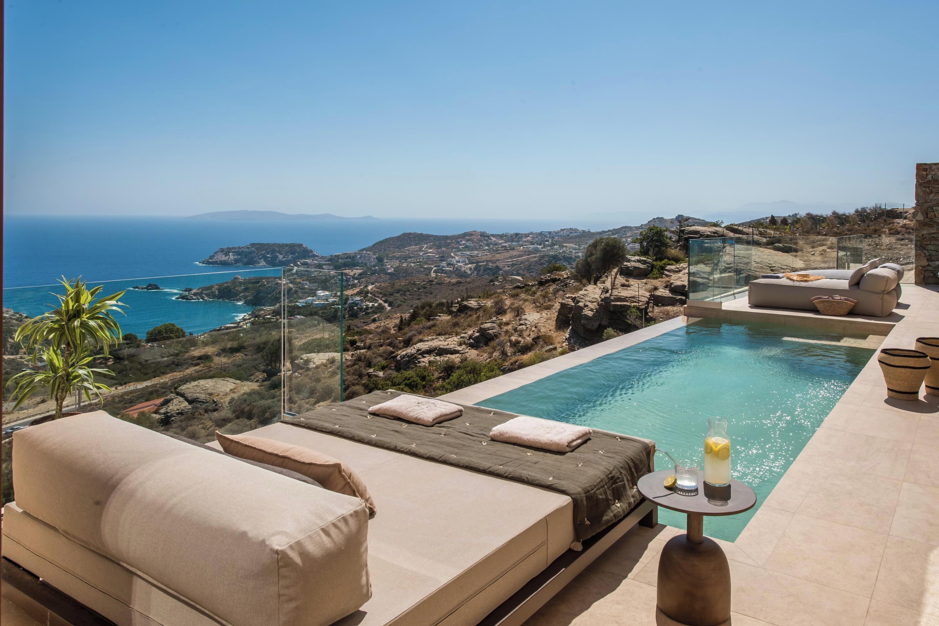 Et oppvarmet basseng