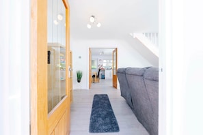 Interior - Gilfach Cynon Cottage - Beacons & BikePark (Merthyr Tydfil)