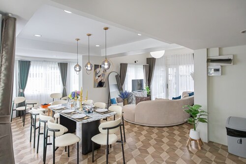 Private Pool Villa Resort style in Heart of Bangkok-337