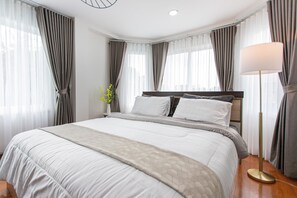 5 chambres, bureau, Wi-Fi, draps fournis