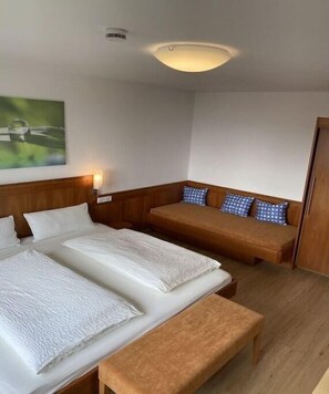 2 chambres, accès Internet, draps fournis
