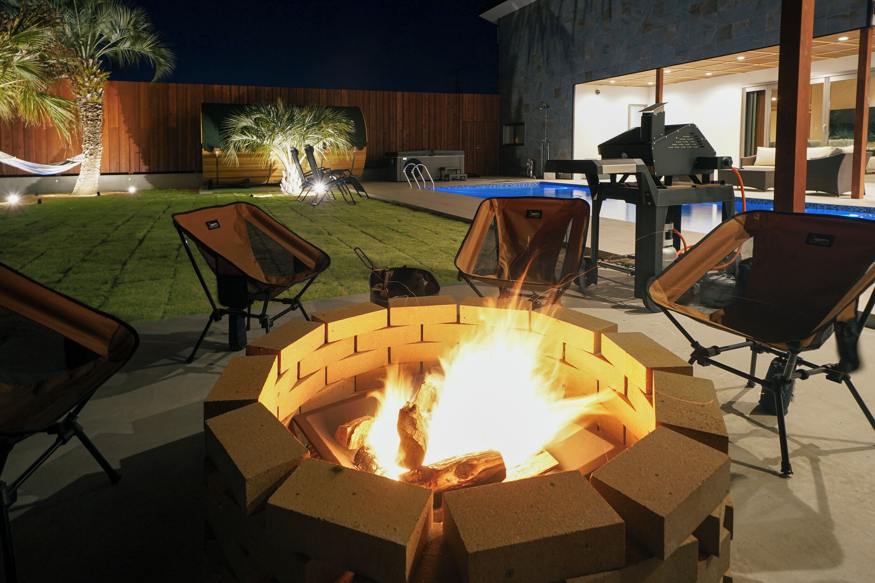 ラグジュアリー ヴィラ プールビュー | テラス / パティオ