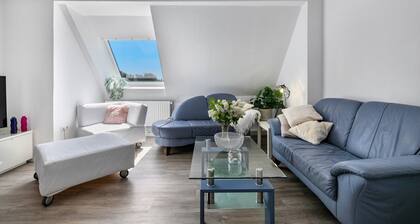 Apartment 'Neue Ruhige' mit Seeblick, Gemeinschaftsterrasse und WLAN